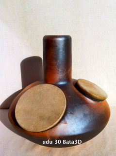 petit udu drum avec tambour